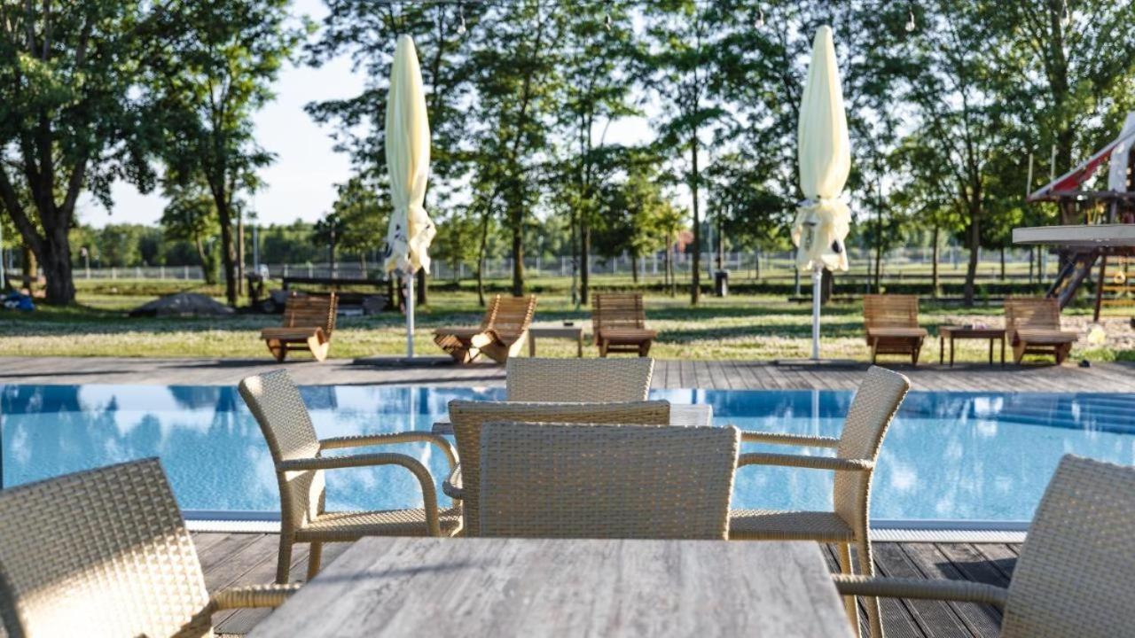 Camping Divoká Voda Bratislava Exterior foto