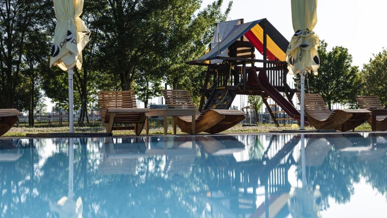 Camping Divoká Voda Bratislava Exterior foto